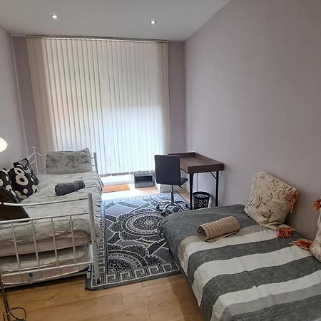 Comfy Fenia Stay Londýn Exteriér fotografie