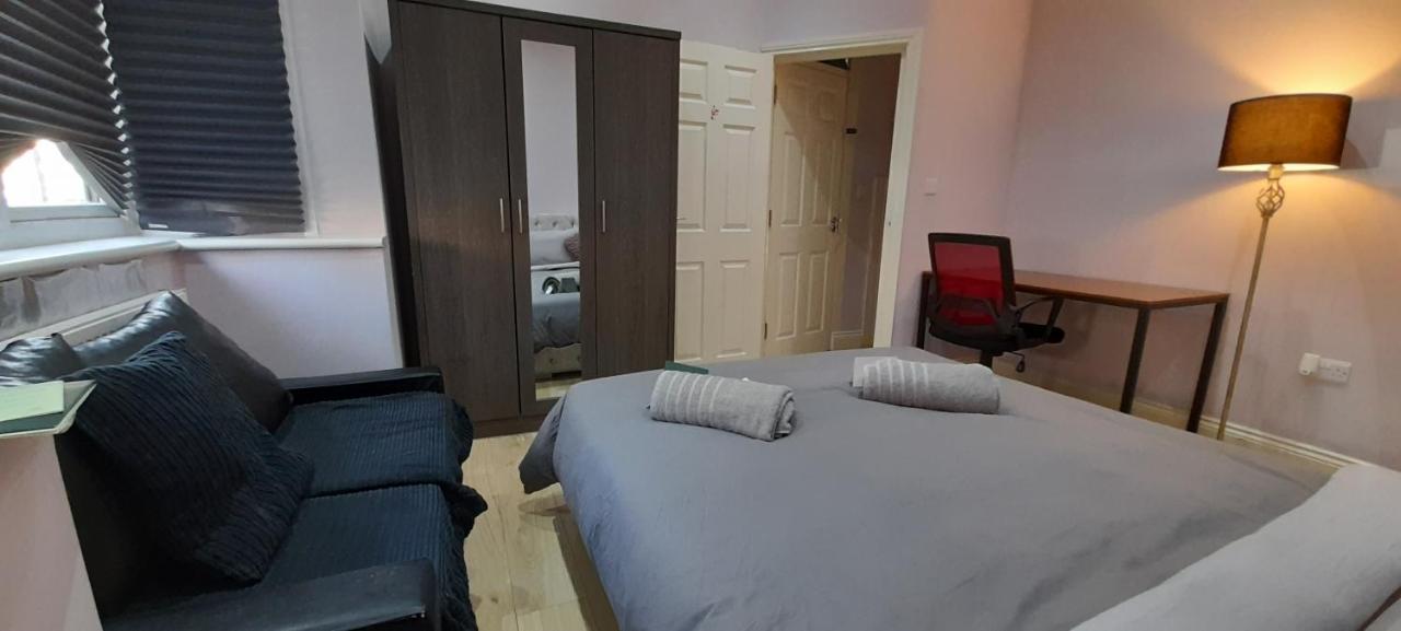Comfy Fenia Stay Londýn Exteriér fotografie