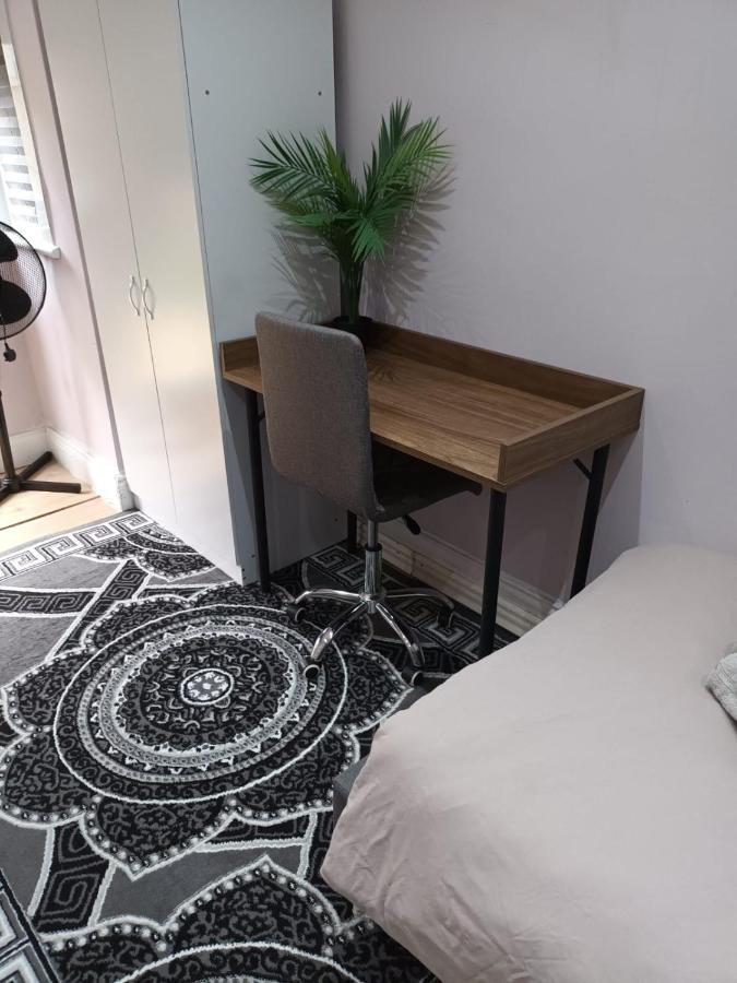 Comfy Fenia Stay Londýn Exteriér fotografie